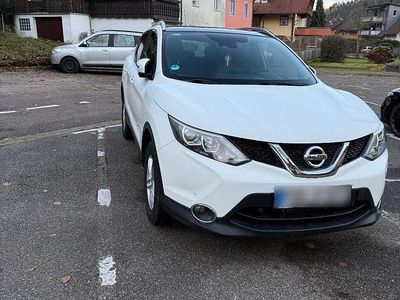 Gebraucht Nissan Qashqai N-Vision 116 PS (85 kW) 2017 Weiß SUV