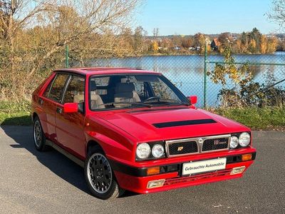 Second-hand Lancia Delta 181 CP (133 kW) 1990 Roșu Hatchback
