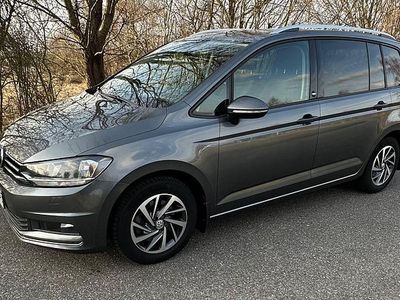 Gebraucht VW Touran Sound 150 PS (110 kW) 2017 Grau Van / Kleinbus