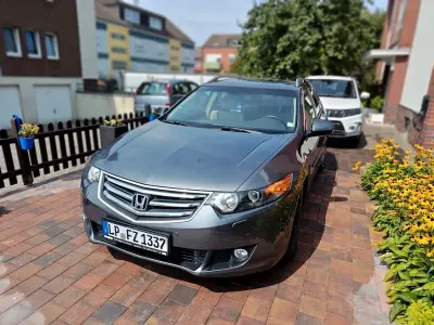 Gebraucht Honda Accord Executive 156 PS (114 kW) 2009 Grau Kombi