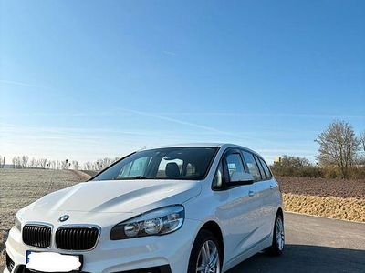 Gebraucht BMW 220 Active Tourer 190 PS (139 kW) 2017 Weiß Van / Kleinbus