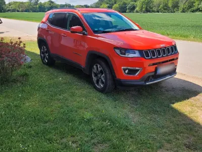 Gebraucht Jeep Compass Limited 140 PS (102 kW) 2020 Orange SUV