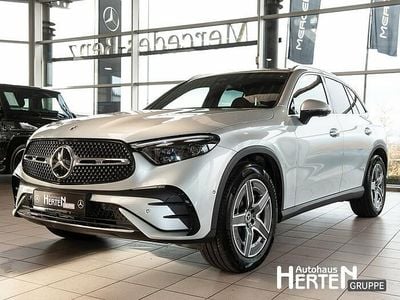 Lack hightechsilber Gebraucht 2024 Mercedes GLC220 AMG SUV | 55.400 € (Fairer Preis)