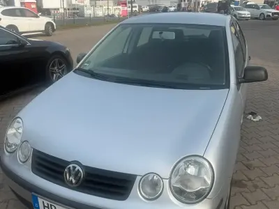 Gebraucht VW Polo 64 PS (47 kW) 2003 Silber Limousine