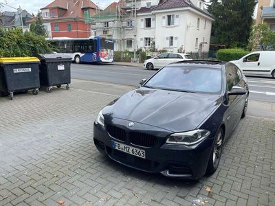 BMW M550