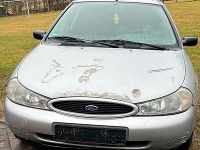 Gebraucht Ford Mondeo 2000 Silber Kombi