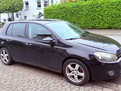 Gebraucht VW Golf VI Trendline 80 PS (58 kW) 2009 Schwarz Kleinwagen