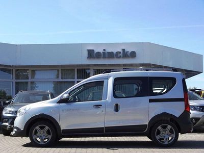 Gebraucht Dacia Dokker Stepway 131 PS (96 kW) 2020 Silber Van / Kleinbus