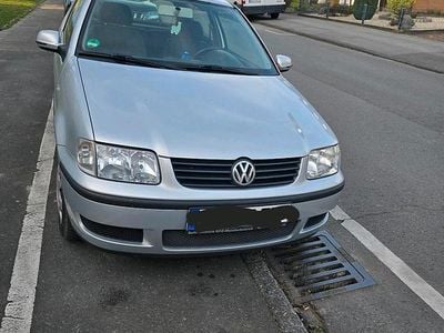 VW Polo