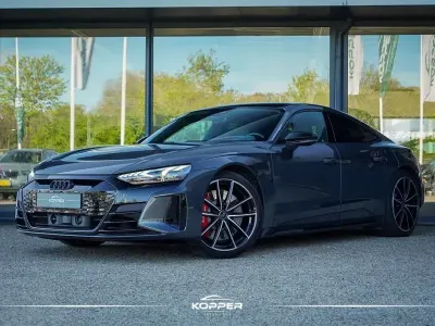 Gebraucht Audi RS e-tron GT Sport 439 kW (598 PS) 2023 Grau Limousine