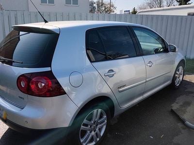 Usata VW Golf VI 105 CV (77 kW) 2008 Argento Utilitaria