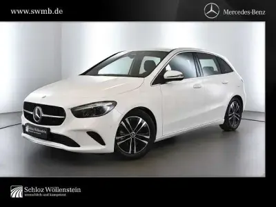 Gebraucht Mercedes B180 Progressive 136 PS (100 kW) 2026 Weiß Van / Kleinbus