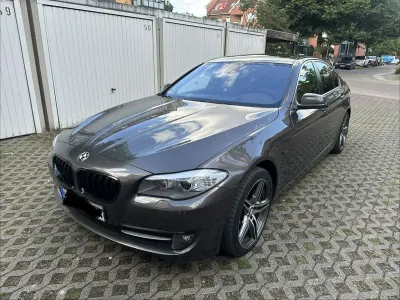 Gebraucht BMW 525 Comfort Edition 218 PS (160 kW) 2012 Braun Limousine