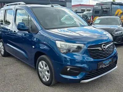 Gebraucht Opel Combo Life 131 PS (96 kW) 2020 Blau Van / Kleinbus