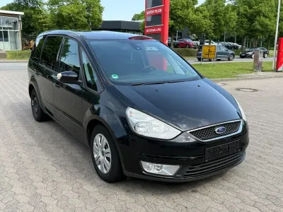 Gebraucht Ford Galaxy Trend 140 PS (102 kW) 2009 Schwarz Van / Kleinbus