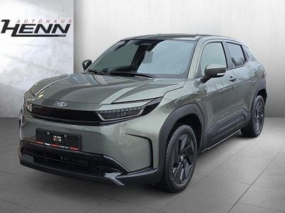 Nuova Toyota Urban Cruiser 127 kW (174 CV) 2026 Verde SUV