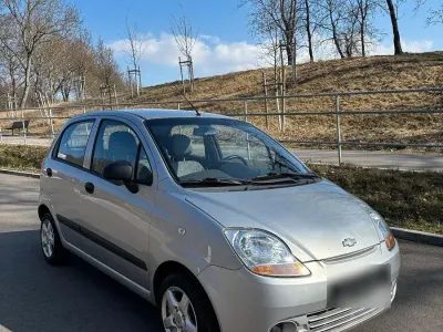 Używany Chevrolet Matiz 52 KM (38 kW) 2009 Srebrny Hatchback