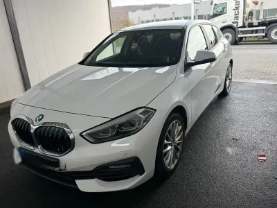 Gebraucht BMW 118 140 PS (102 kW) 2020 Weiß Kleinwagen