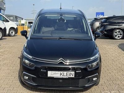 Gebraucht Citroën C4 SpaceTourer Shine 131 PS (96 kW) 2021 Schwarz Van / Kleinbus