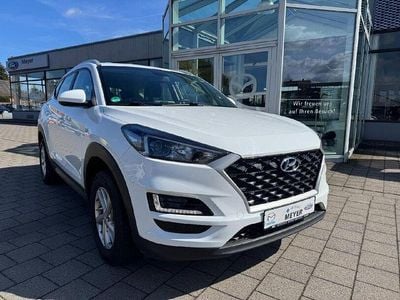 Gebraucht Hyundai Tucson Select 132 PS (97 kW) 2018 Polar white / sol SUV