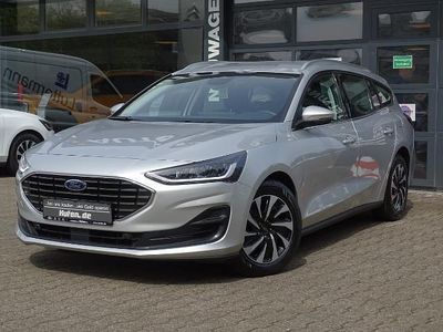 Używany Ford Focus Titanium 116 KM (85 kW) 2024 Srebrny Sedan/Limuzyna
