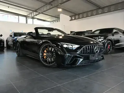 Gebraucht Mercedes SL63 AMG Premium Plus 585 PS (430 kW) 2022 Schwarz Cabrio