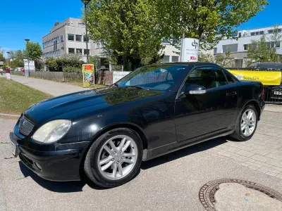 Second-hand Mercedes SLK200 163 CP (119 kW) 2002 Negru Cabrio