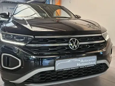 Gebraucht VW T-Roc Cabriolet Style 110 PS (80 kW) 2022 Schwarz Cabrio