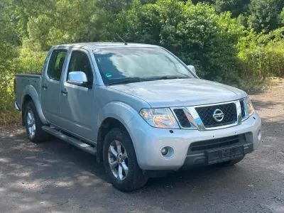 Gebraucht Nissan Navarra 190 PS (139 kW) 2010 Grau SUV
