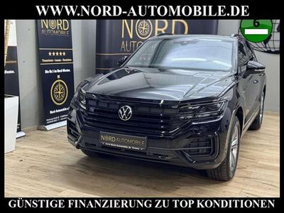 Deep black perleffek (metallic) Gebraucht 2021 VW Touareg Style SUV | 51.900 € (Fairer Preis)