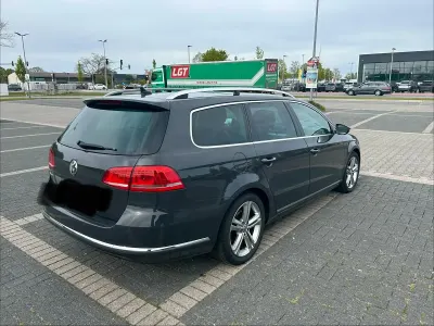 Second-hand VW Passat R-line 177 CP (130 kW) 2014 Gri Break
