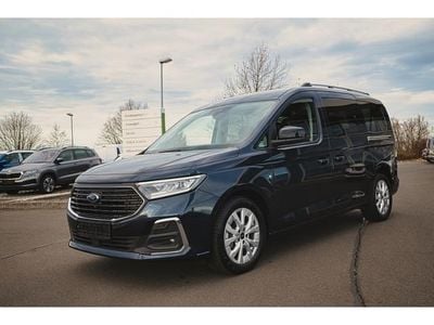 Blau Gebraucht 2025 Ford Grand Tourneo Connect Titanium Van / Kleinbus | 33.990 € (Guter Preis)