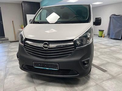 Usata Opel Vivaro 120 CV (88 kW) 2017 Bianco Monovolume