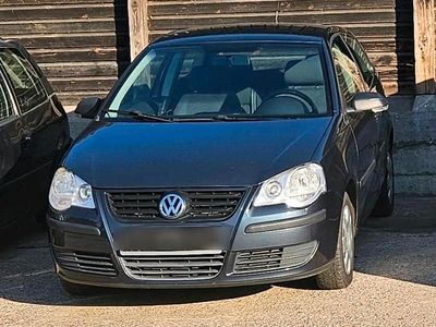 Gebraucht VW Polo 60 PS (44 kW) 2008 Grau Kleinwagen