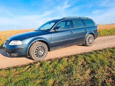 Usata VW Passat Comfortline 116 CV (85 kW) 2004 Blu Station wagon