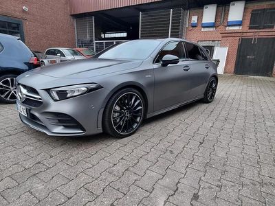 Grau Gebraucht 2020 Mercedes A35 AMG AMG Limousine | 32.500 € (Fairer Preis)
