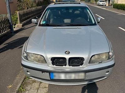 BMW 320