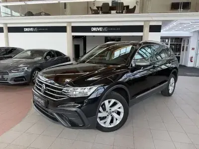 Gebraucht VW Tiguan Allspace 259 PS (190 kW) 2023 Schwarz SUV