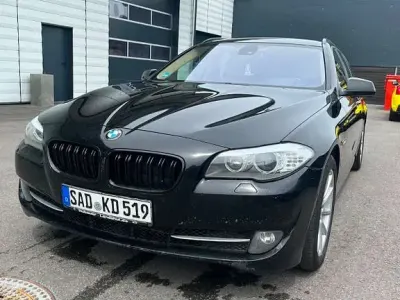 Gebraucht BMW 525 218 PS (160 kW) 2011 Schwarz Kombi