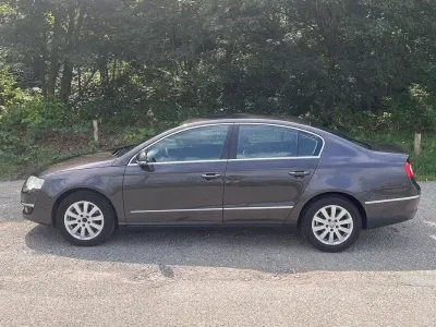 Gebraucht VW Passat Comfortline 115 PS (84 kW) 2006 Braun Limousine