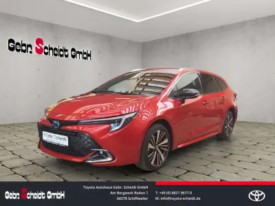 Neu Toyota Corolla 179 PS (131 kW) 2026 Emotional red metallic Kombi