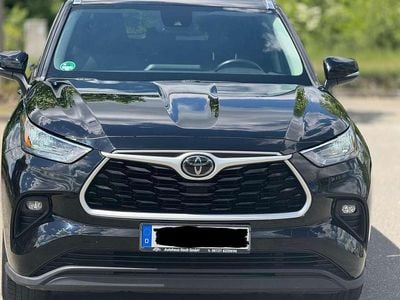 Schwarz Gebraucht 2020 Toyota Highlander XLE SUV | 37.000 €