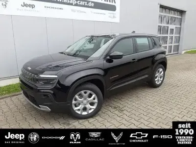 Neu Jeep Avenger Altitude 110 PS (80 kW) 2025 Schwarz SUV