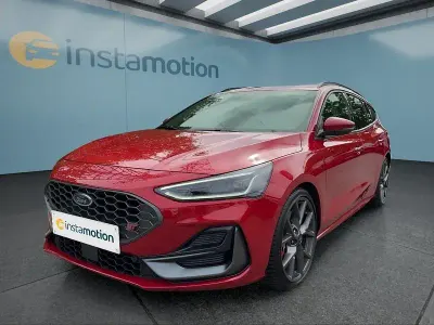 Gebraucht Ford Focus 280 PS (205 kW) 2025 Rot Kombi