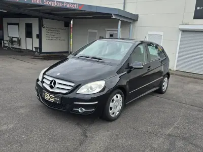 Używany Mercedes B170 116 KM (85 kW) 2008 Czarny Minivan