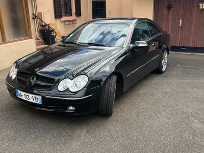 Gebraucht Mercedes CLK270 Avantgarde 170 PS (125 kW) 2003 Schwarz Coupé