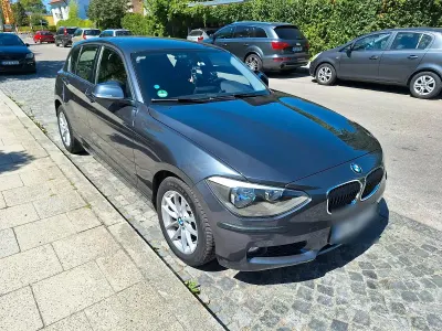 Gebraucht BMW 116 Advantage 136 PS (100 kW) 2015 Grau Kleinwagen