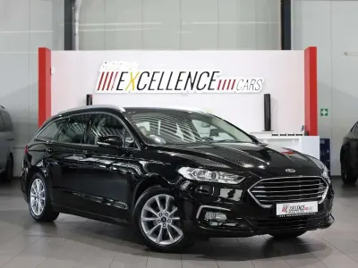 Gebraucht Ford Mondeo Titanium 150 PS (110 kW) 2020 Schwarz Kombi