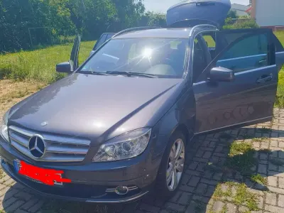 Gebraucht Mercedes C200 185 PS (136 kW) 2010 Grau Kombi