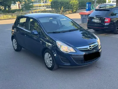 Gebraucht Opel Corsa Active 95 PS (69 kW) 2013 Blau Kleinwagen